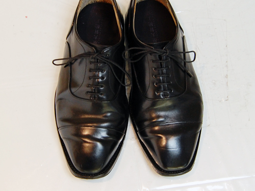 靴磨き|革靴の磨き方